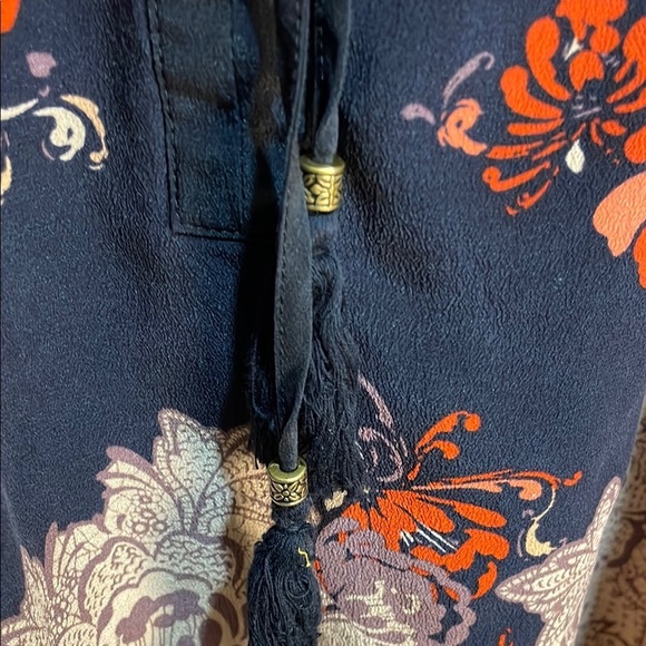 Anthropologie Meadow Rue Blue and Tan Boho Blouse Tie Front 3/4 Sleeve 100% silk - Picture 4 of 10